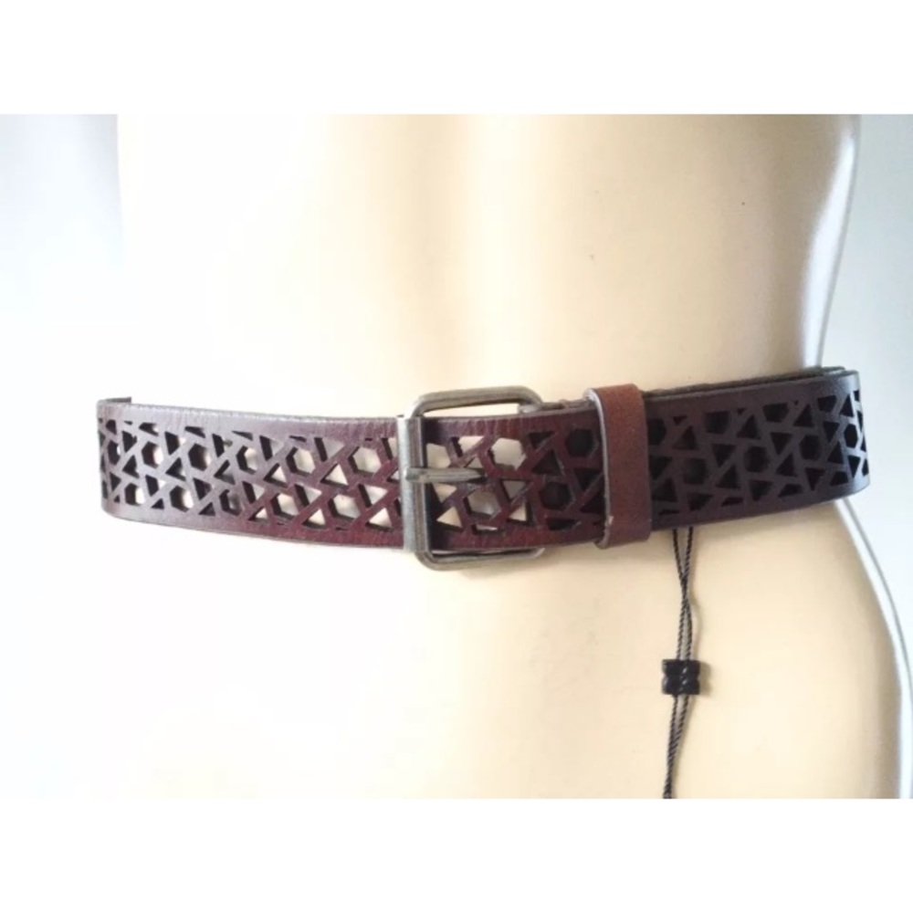 BCBG HIP BELT BROWN EYELET CUTOUT LEATHER BOHO